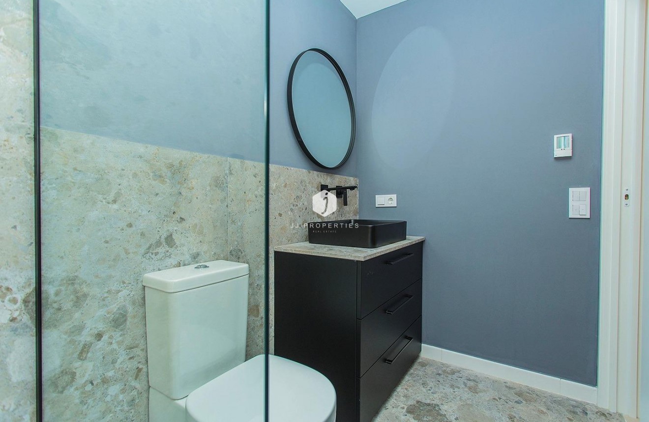 Resale - Chalet -
Torrevieja - La siesta