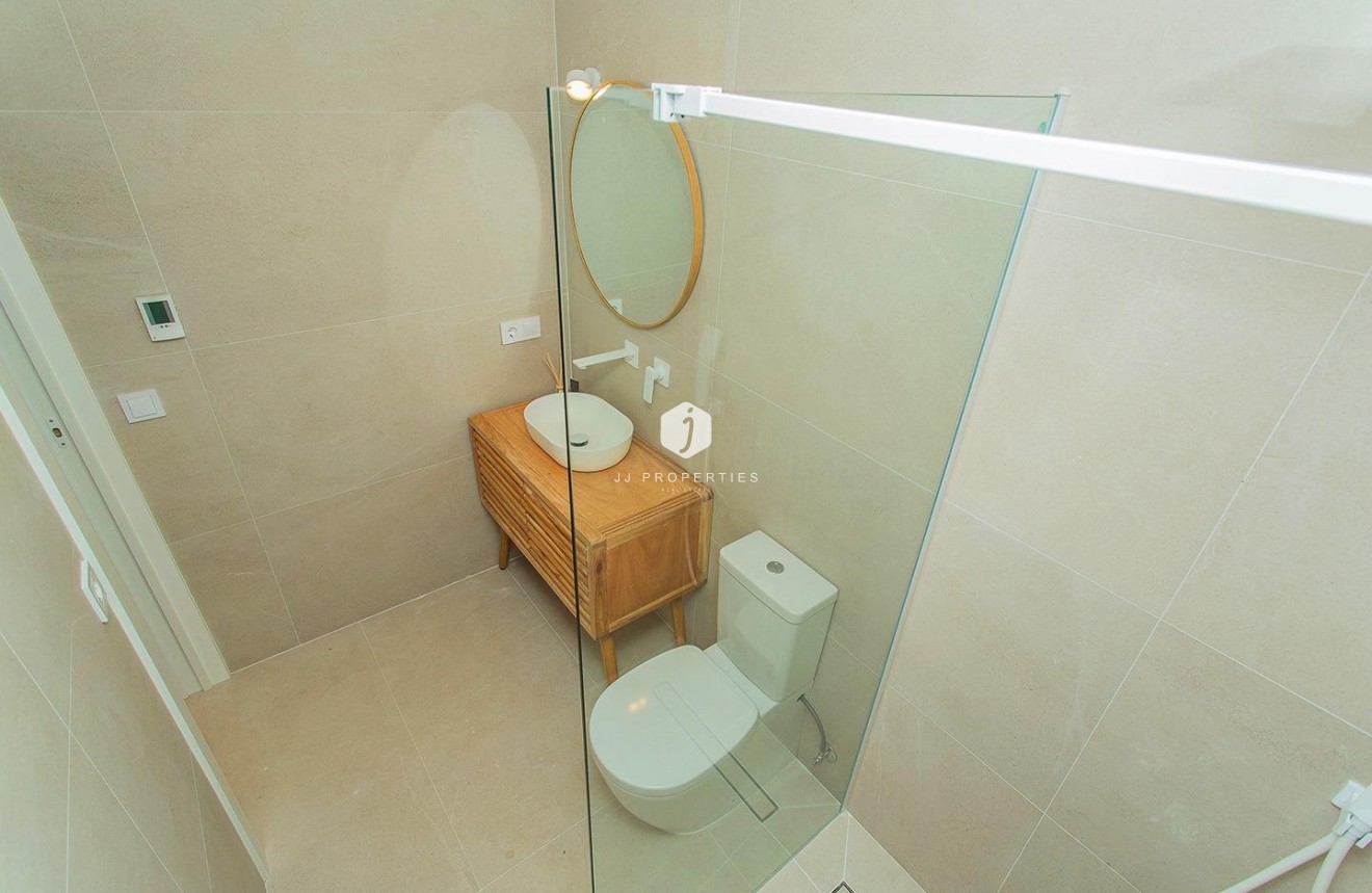 Resale - Chalet -
Torrevieja - La siesta