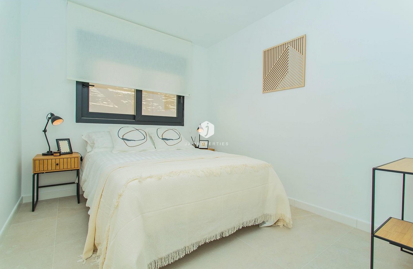 Resale - Chalet -
Torrevieja - La siesta