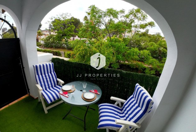 Resale - Bungalow -
Torrevieja - Los Balcones