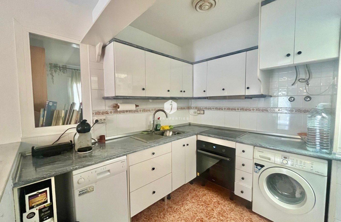 Z drugiej ręki - Bungalow -
Torrevieja - Paraje Natural