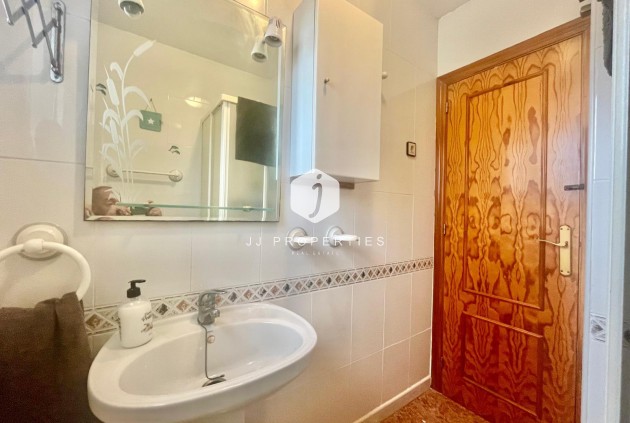 Z drugiej ręki - Bungalow -
Torrevieja - Paraje Natural