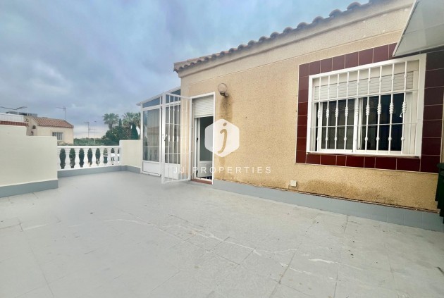 Z drugiej ręki - Bungalow -
Torrevieja - Paraje Natural