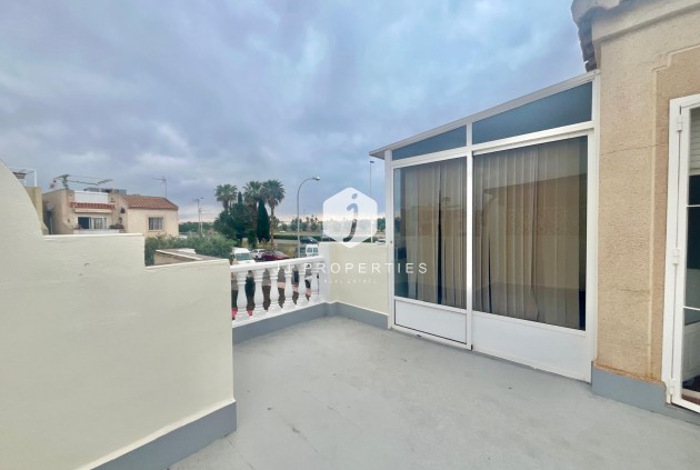 Z drugiej ręki - Bungalow -
Torrevieja - Paraje Natural