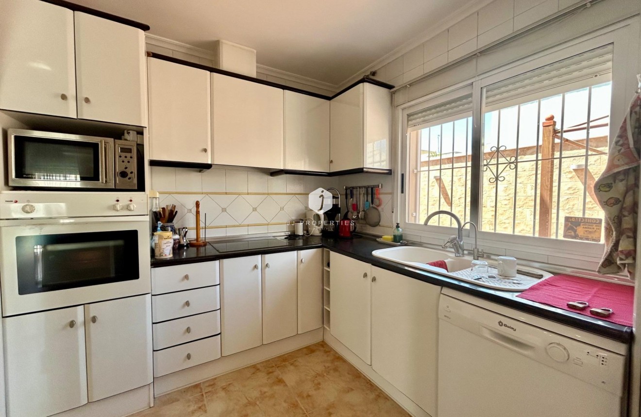Resale - Villa -
Torrevieja - San luis