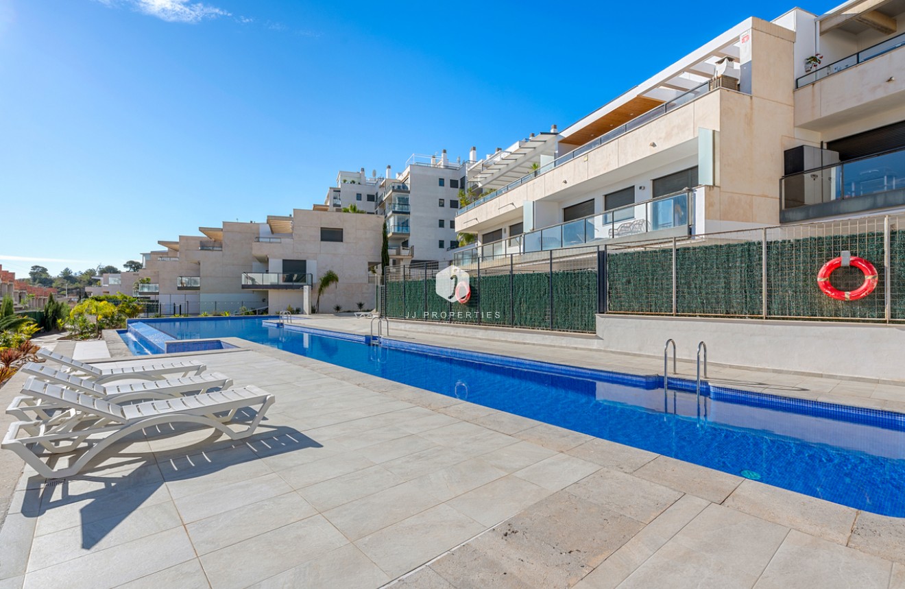 Resale - Apartment / flat -
Campoamor - Costa Blanca