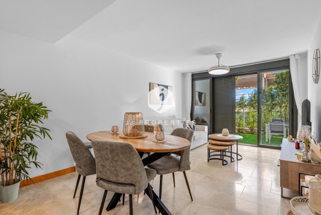 Resale - Apartment / flat -
Campoamor - Costa Blanca