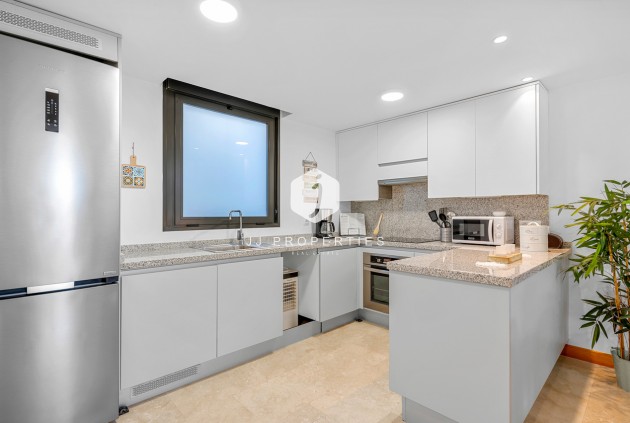 Resale - Apartment / flat -
Campoamor - Costa Blanca