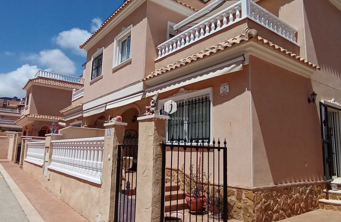 Resale - Chalet -
Los Dolses - Inland