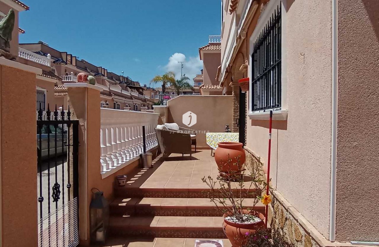 Resale - Chalet -
Los Dolses - Inland