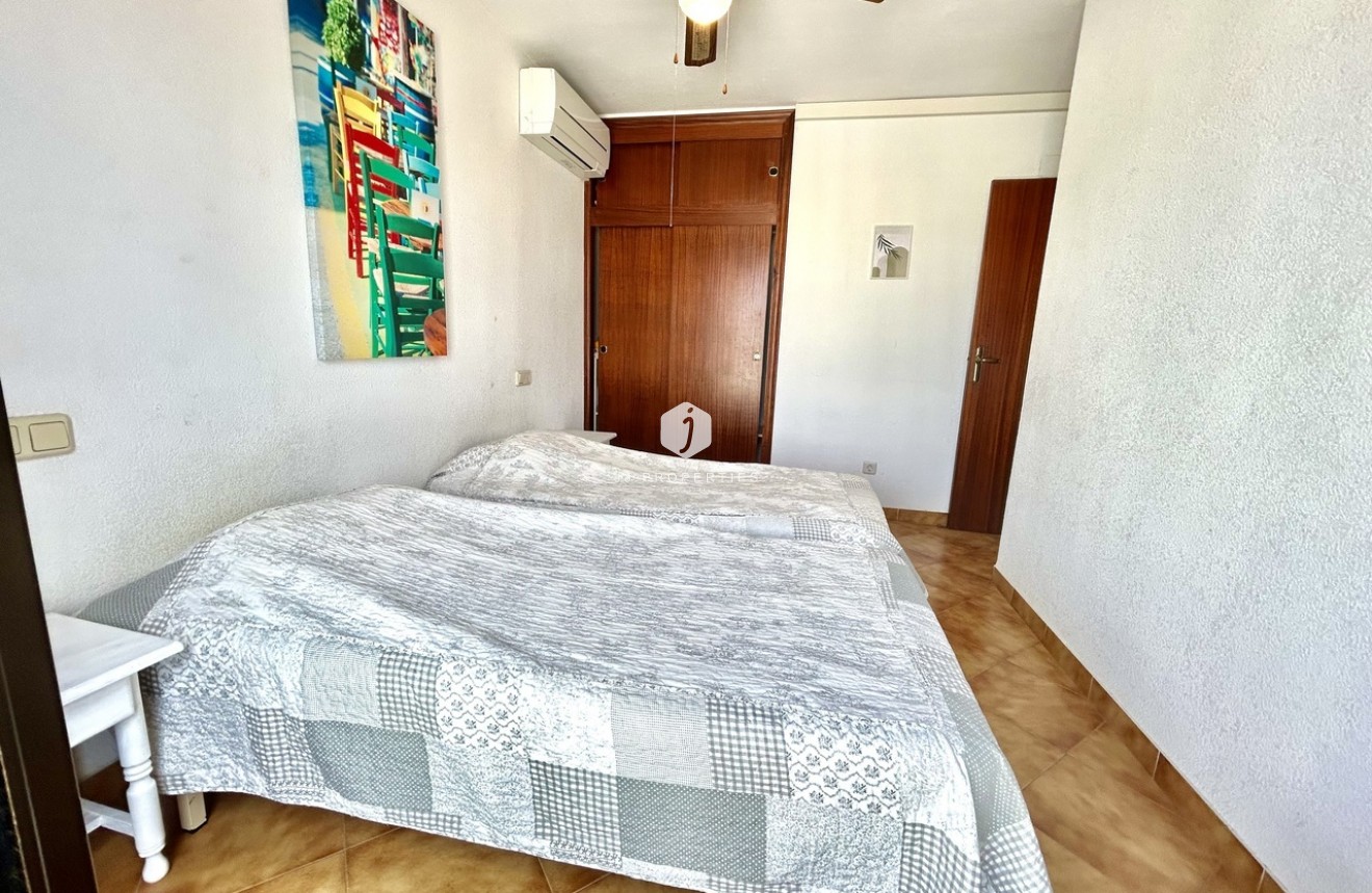 Resale - Apartment / flat -
Cabo Roig - Costa Blanca