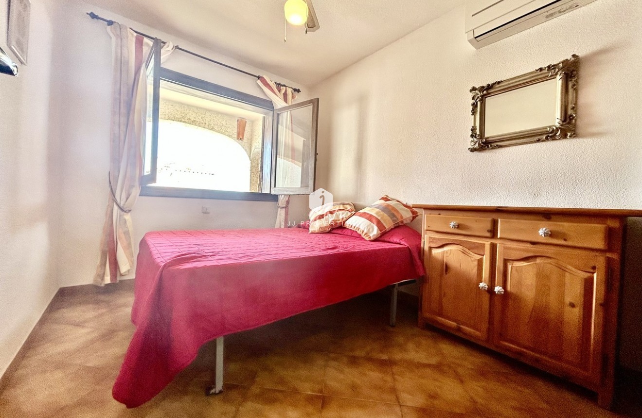 Resale - Apartment / flat -
Cabo Roig - Costa Blanca