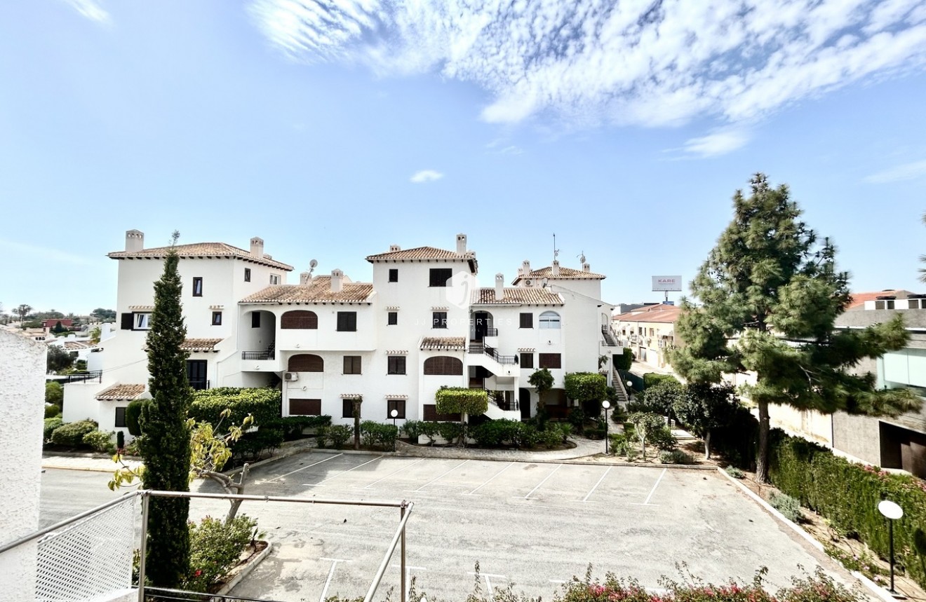 Resale - Apartment / flat -
Cabo Roig - Costa Blanca