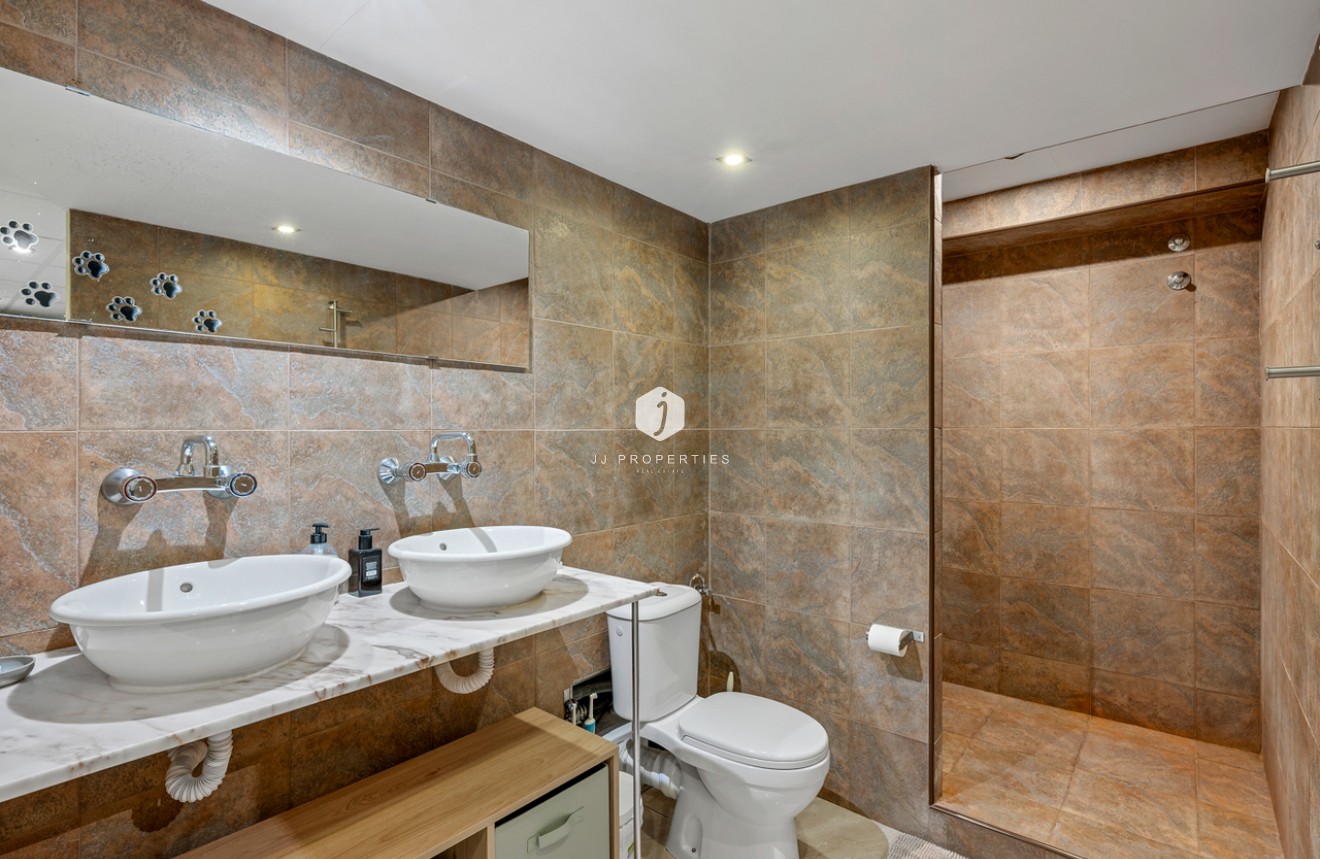 Resale - Chalet -
San Miguel de Salinas - Inland