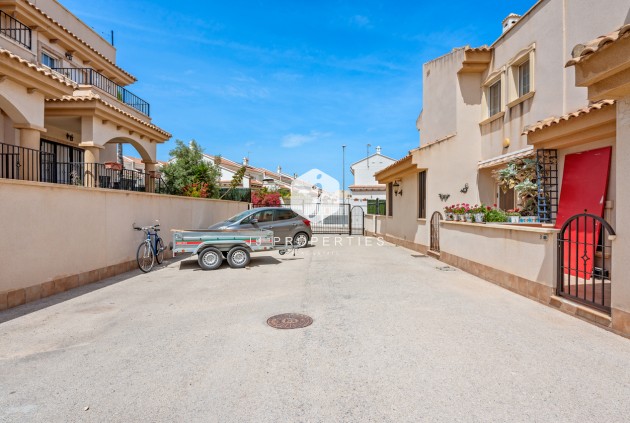 Resale - Chalet -
San Miguel de Salinas - Inland