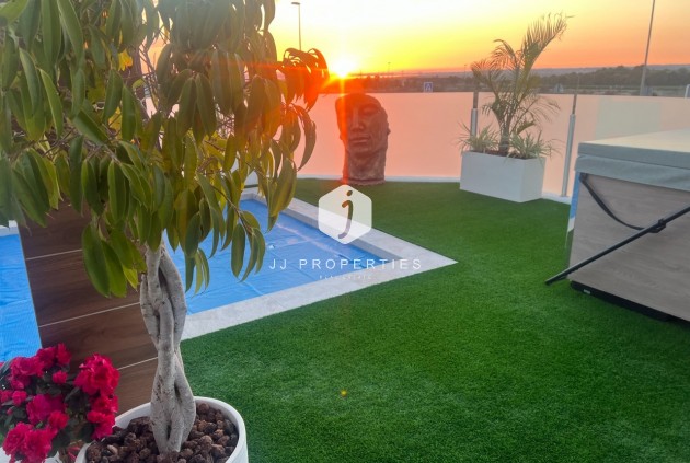Resale - Villa -
Los Montesinos - Costa Blanca