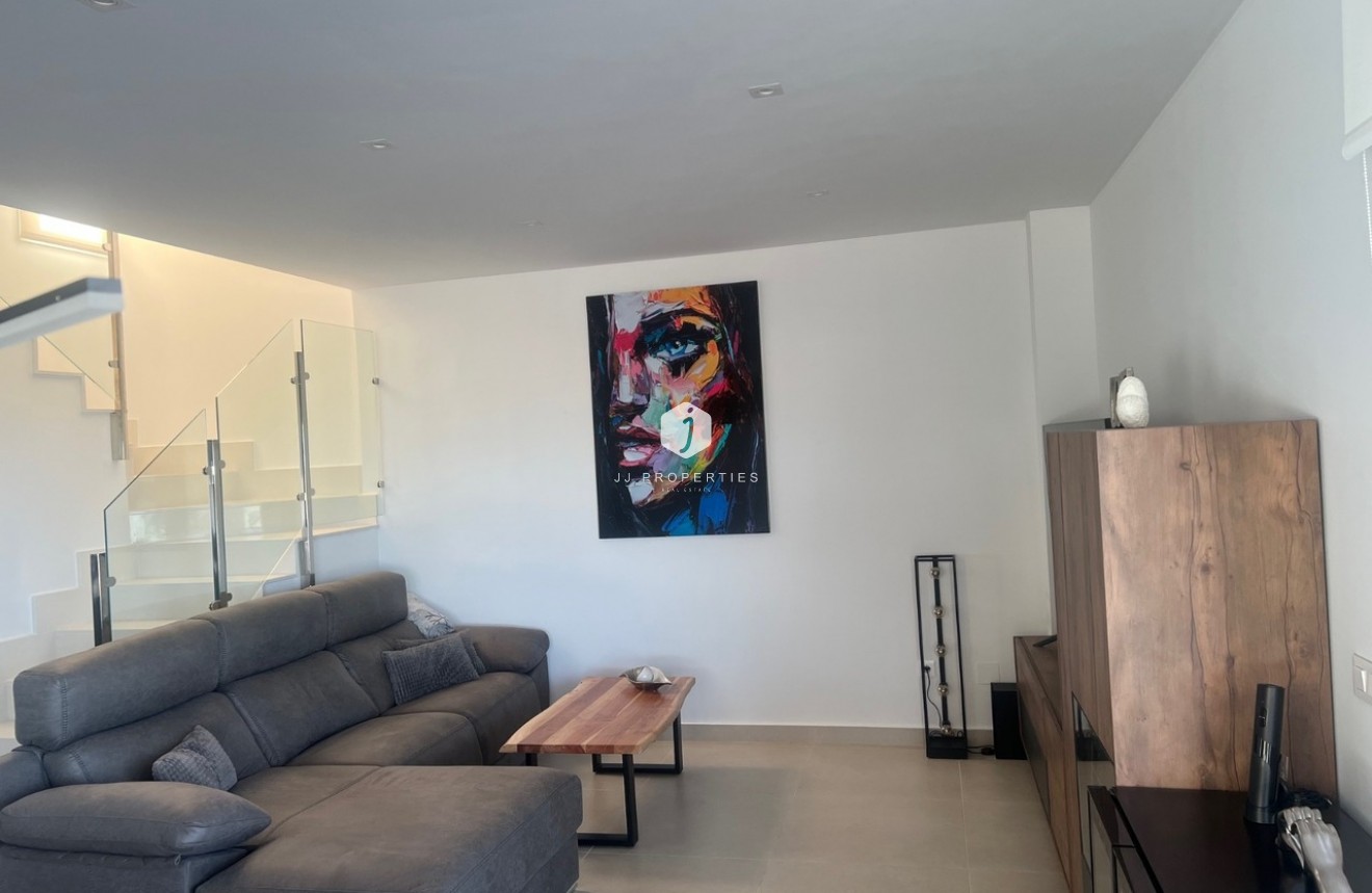 Resale - Villa -
Los Montesinos - Costa Blanca