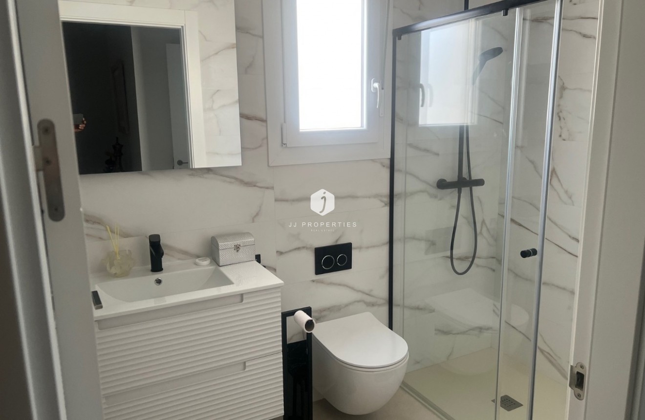 Resale - Villa -
Los Montesinos - Costa Blanca