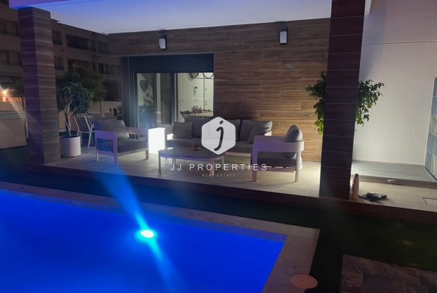 Resale - Villa -
Los Montesinos - Costa Blanca