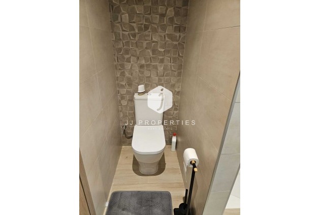 Resale - Villa -
Torrevieja - Costa Blanca