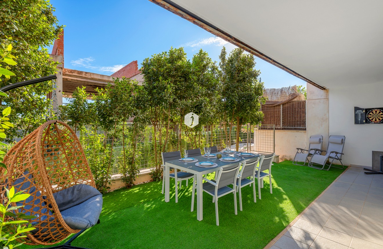 Aus zweiter Hand - Wohnung -
Campoamor - Costa Blanca