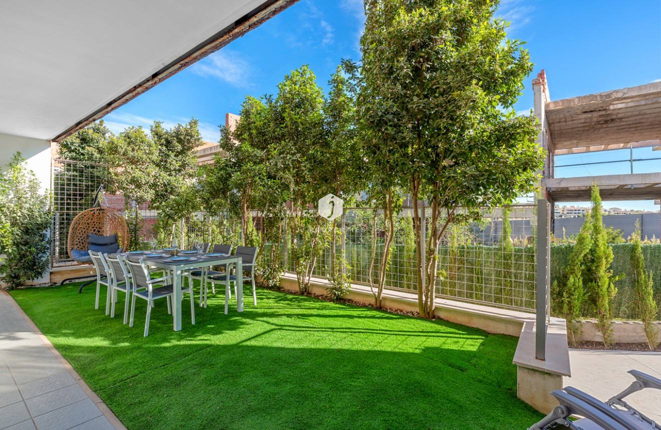 Aus zweiter Hand - Wohnung -
Campoamor - Costa Blanca