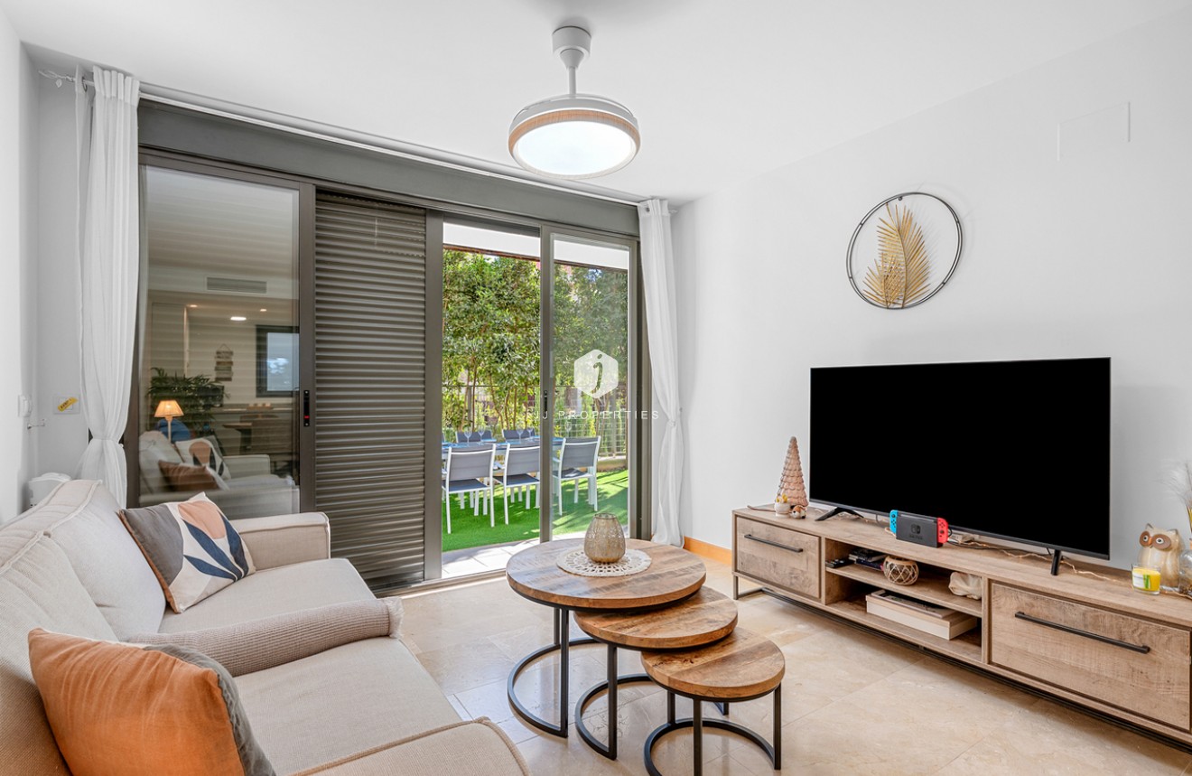 Aus zweiter Hand - Wohnung -
Campoamor - Costa Blanca