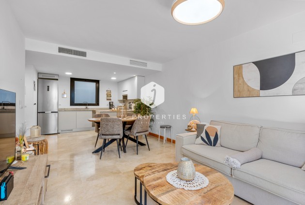 Aus zweiter Hand - Wohnung -
Campoamor - Costa Blanca