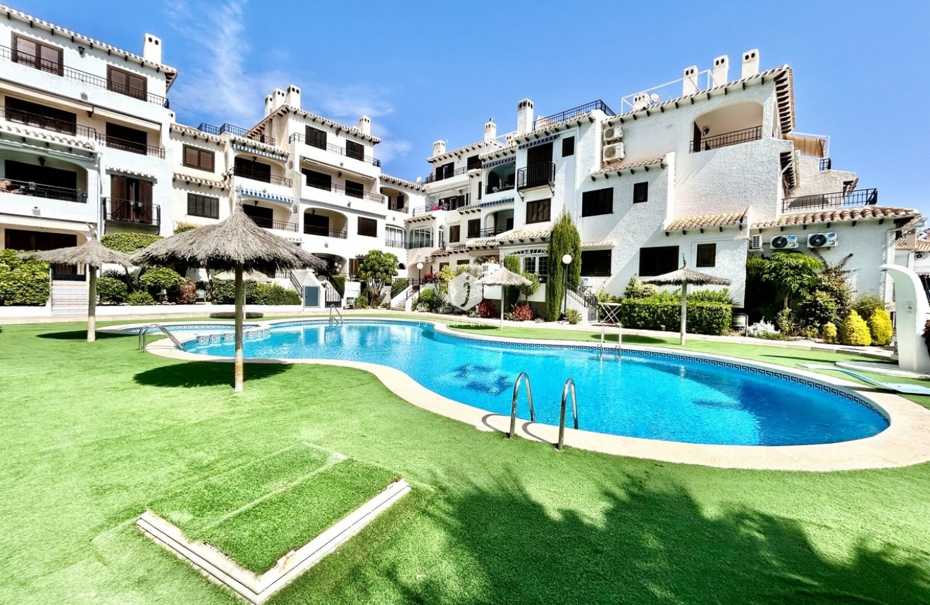 Tweedehands - Appartement / flat -
Cabo Roig - Costa Blanca