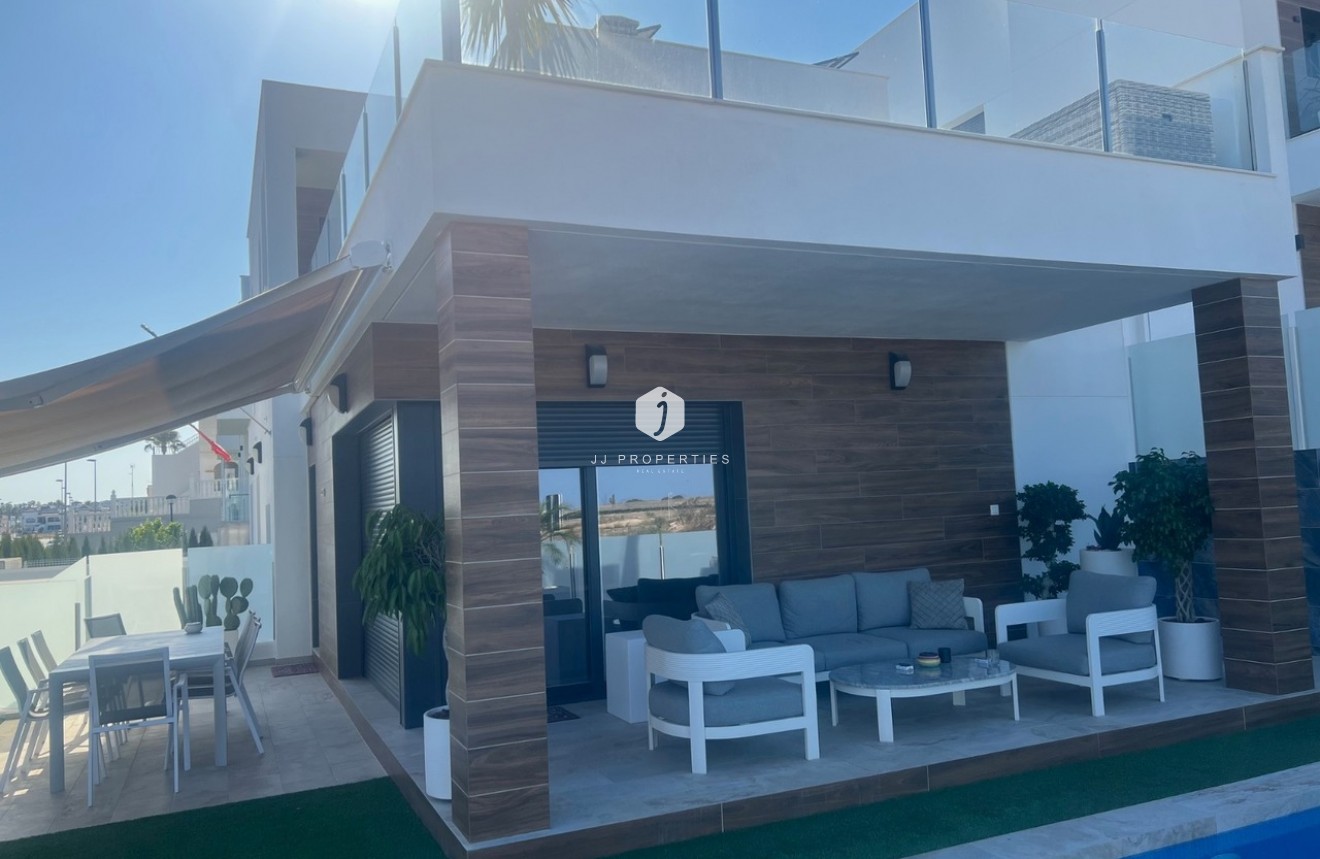 Z drugiej ręki - Villa -
Los Montesinos - Costa Blanca