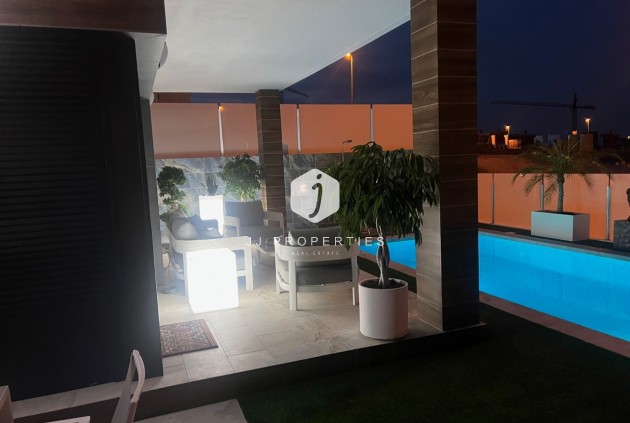 Segunda mano - Villa -
Los Montesinos - Costa Blanca