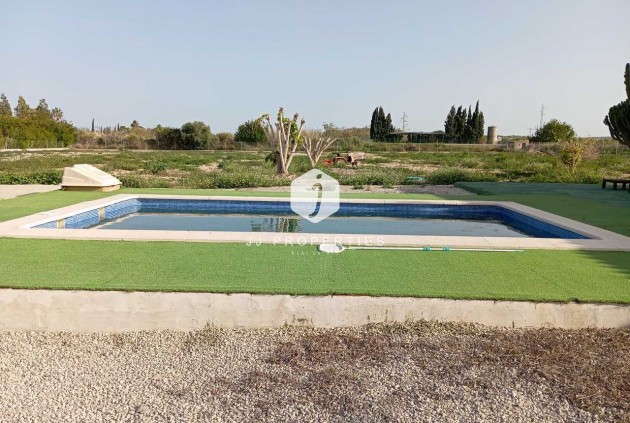 D'occasion - Villa -
San Miguel de Salinas - Inland