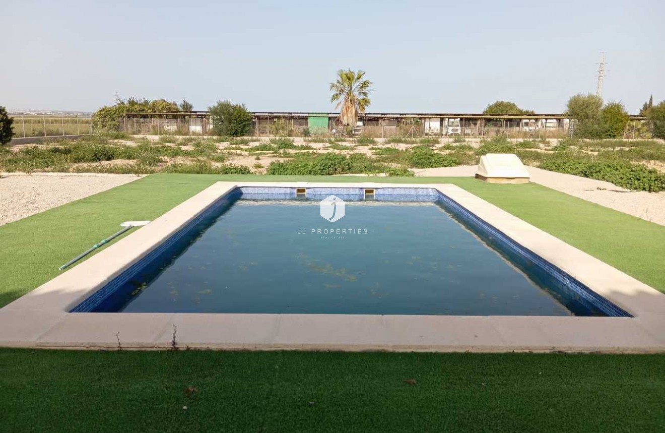 D'occasion - Villa -
San Miguel de Salinas - Inland