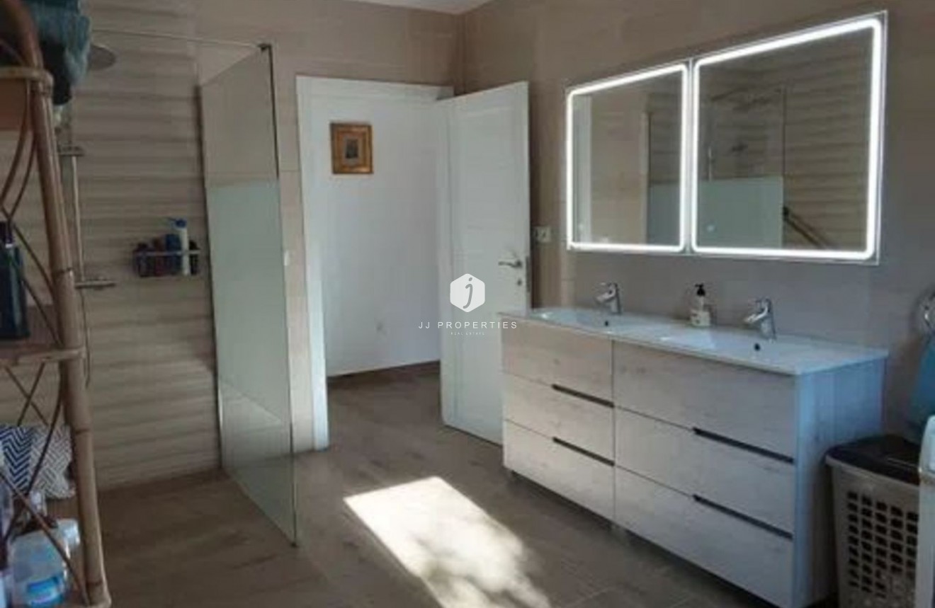 D'occasion - Villa -
San Miguel de Salinas - Inland