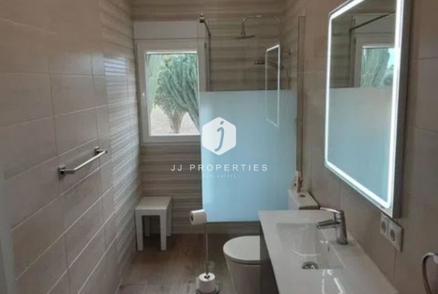 D'occasion - Villa -
San Miguel de Salinas - Inland