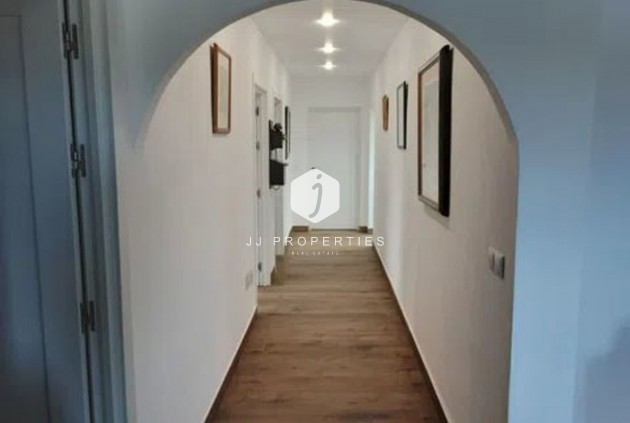 D'occasion - Villa -
San Miguel de Salinas - Inland