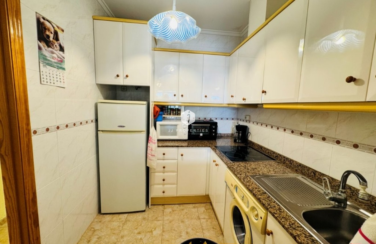 Tweedehands - Appartement / flat -
La Mata - Costa Blanca