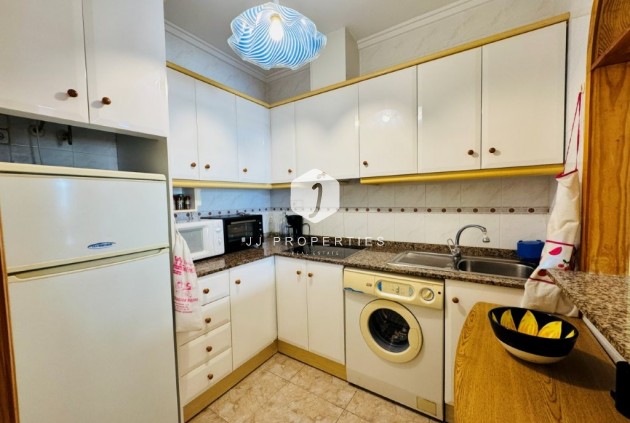 Tweedehands - Appartement / flat -
La Mata - Costa Blanca