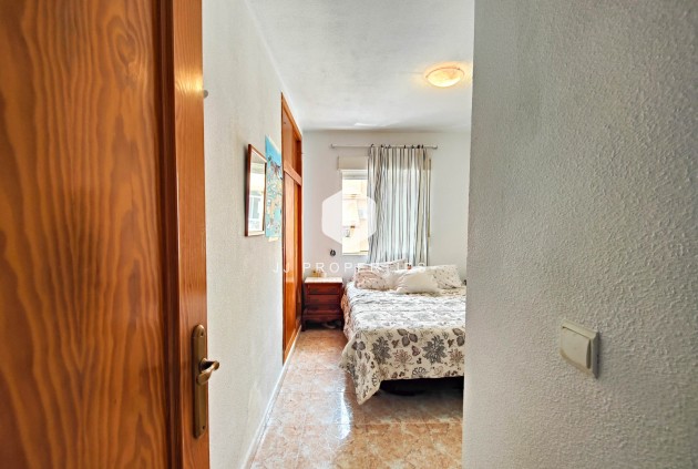 Segunda mano - Apartamento / piso -
Torrevieja - Costa Blanca