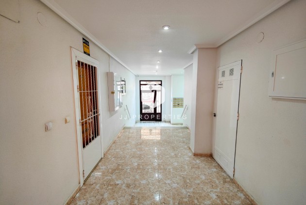 Segunda mano - Apartamento / piso -
Torrevieja - Costa Blanca