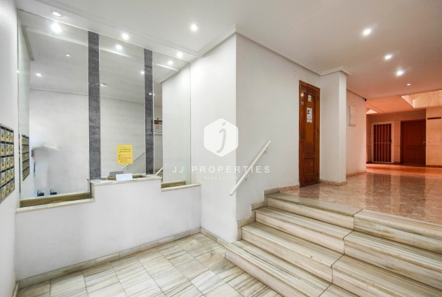Segunda mano - Apartamento / piso -
Torrevieja - Costa Blanca