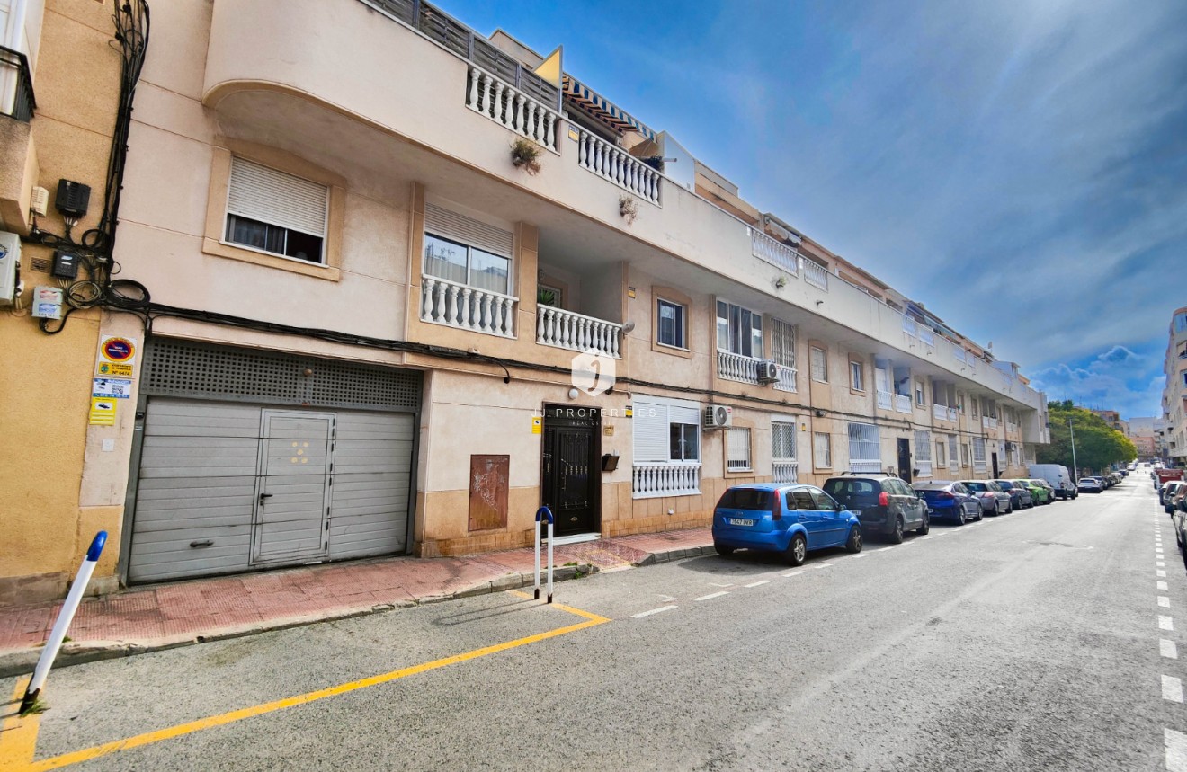 Segunda mano - Apartamento / piso -
Torrevieja - Costa Blanca