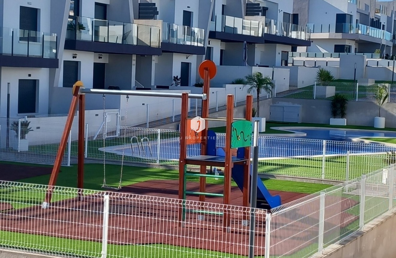 Z drugiej ręki - Daszek -
San Miguel de Salinas - Costa Blanca