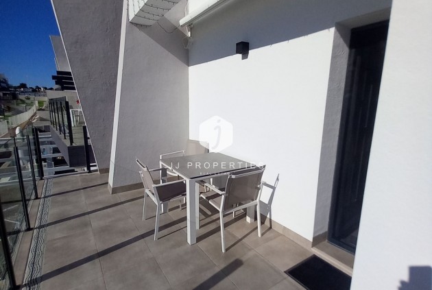Z drugiej ręki - Daszek -
San Miguel de Salinas - Costa Blanca