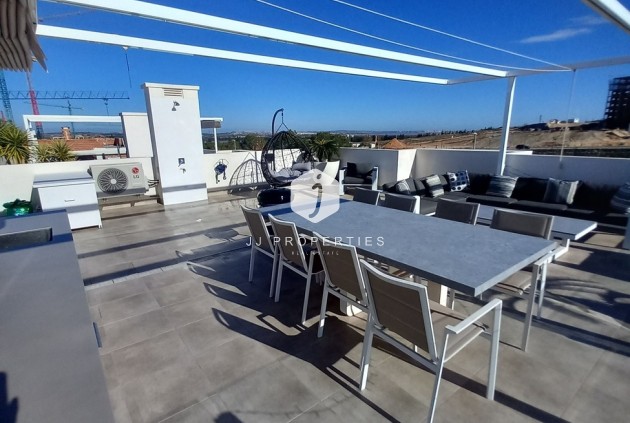 Z drugiej ręki - Daszek -
San Miguel de Salinas - Costa Blanca