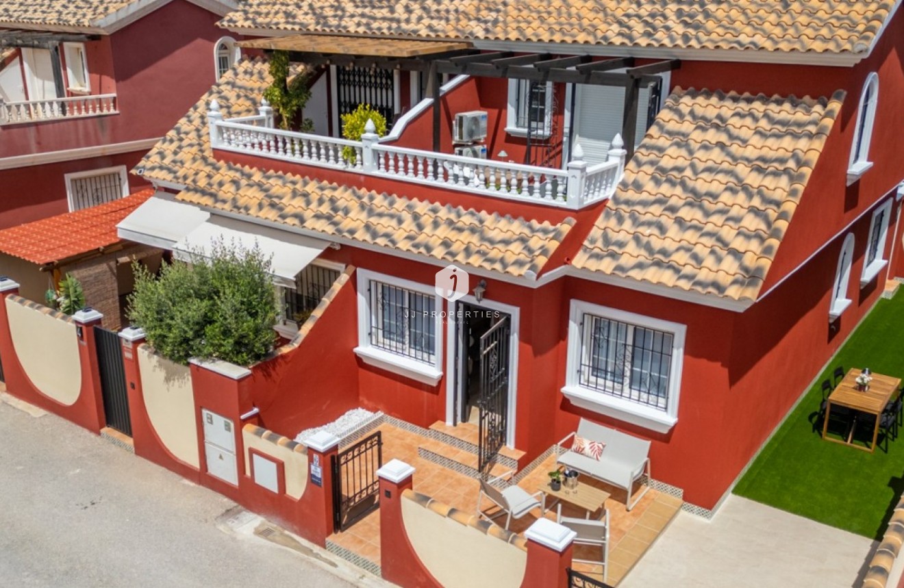 Tweedehands - Villa -
Orihuela Costa - Costa Blanca