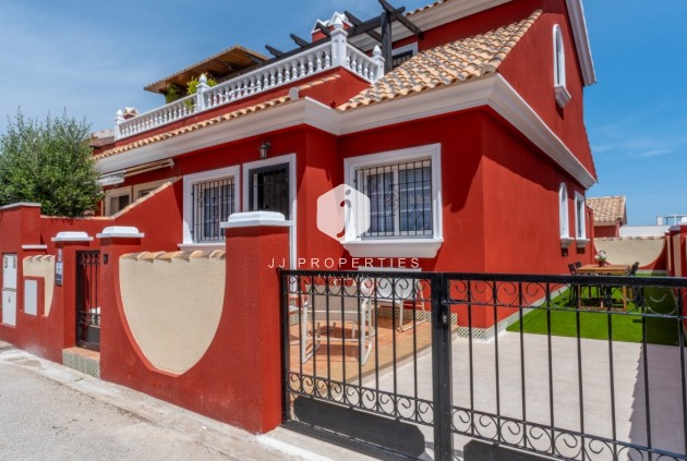 Tweedehands - Villa -
Orihuela Costa - Costa Blanca