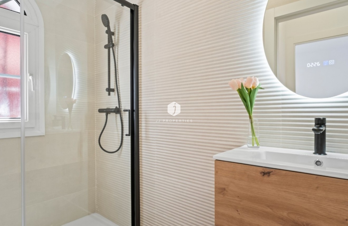 Tweedehands - Villa -
Orihuela Costa - Costa Blanca