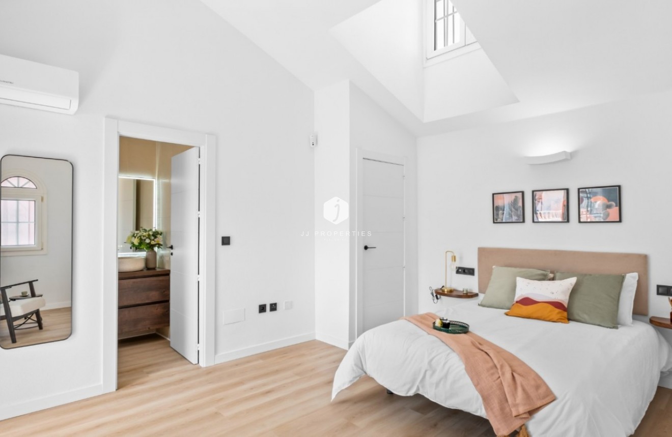 Tweedehands - Villa -
Orihuela Costa - Costa Blanca
