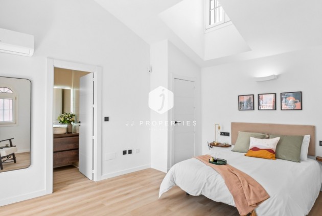Tweedehands - Villa -
Orihuela Costa - Costa Blanca